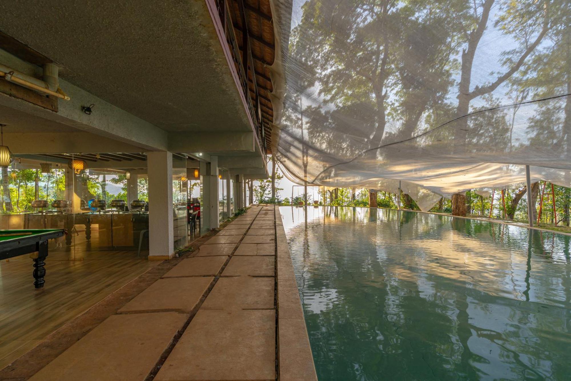 Q Swarga Retreat Hotel Attigundi Bagian luar foto